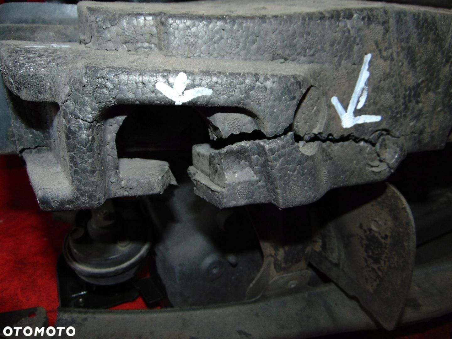 VW EOS 2.0 TDI PAS PRZEDNI CHŁODNICE WENTYLATOR - 11