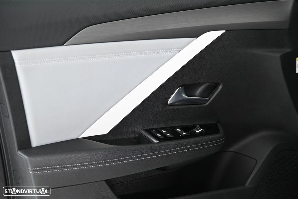 Opel Astra 1.6 T PHEV Elegance - 16