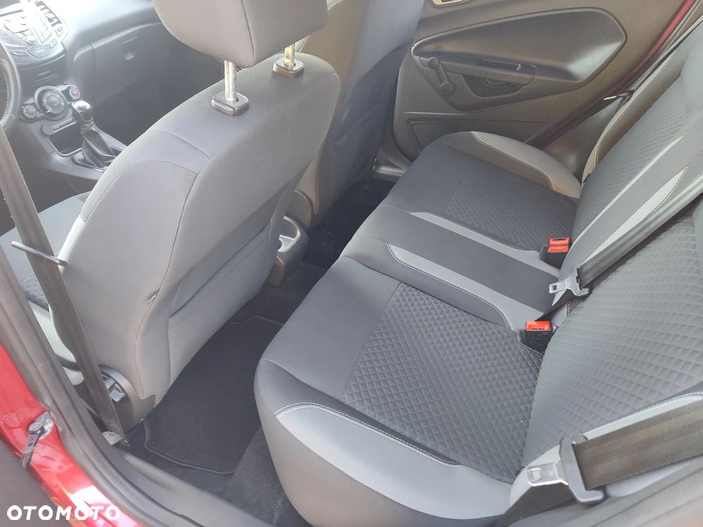 Ford Fiesta 1.0 EcoBoost Start-Stop Titanium - 37