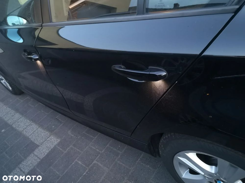 BMW Seria 1 118i - 13