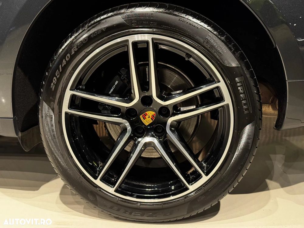 Porsche Macan Standard - 8