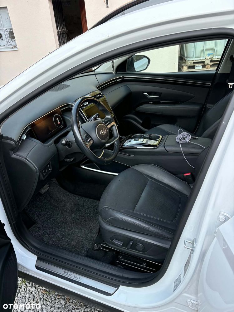 Hyundai Tucson 1.6 T-GDi 48V Platinum 4WD DCT - 11