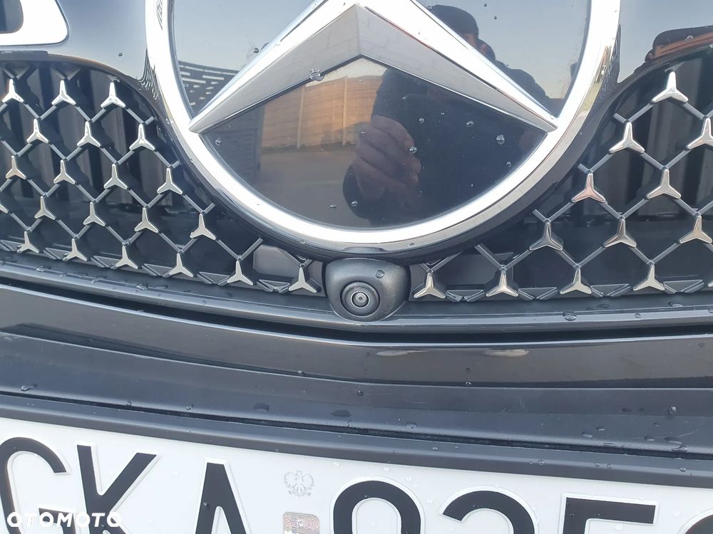 Mercedes-Benz GLC ver-220-d-4matic-9g--tronic-edition-amg-line - 18