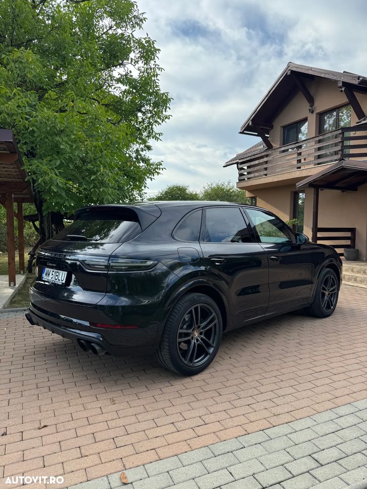 Porsche Cayenne Tiptronic S - 4
