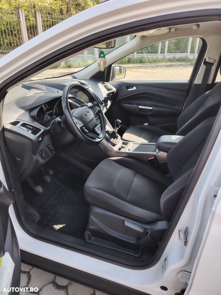 Ford Kuga 2.0 TDCi 2WD Trend - 5