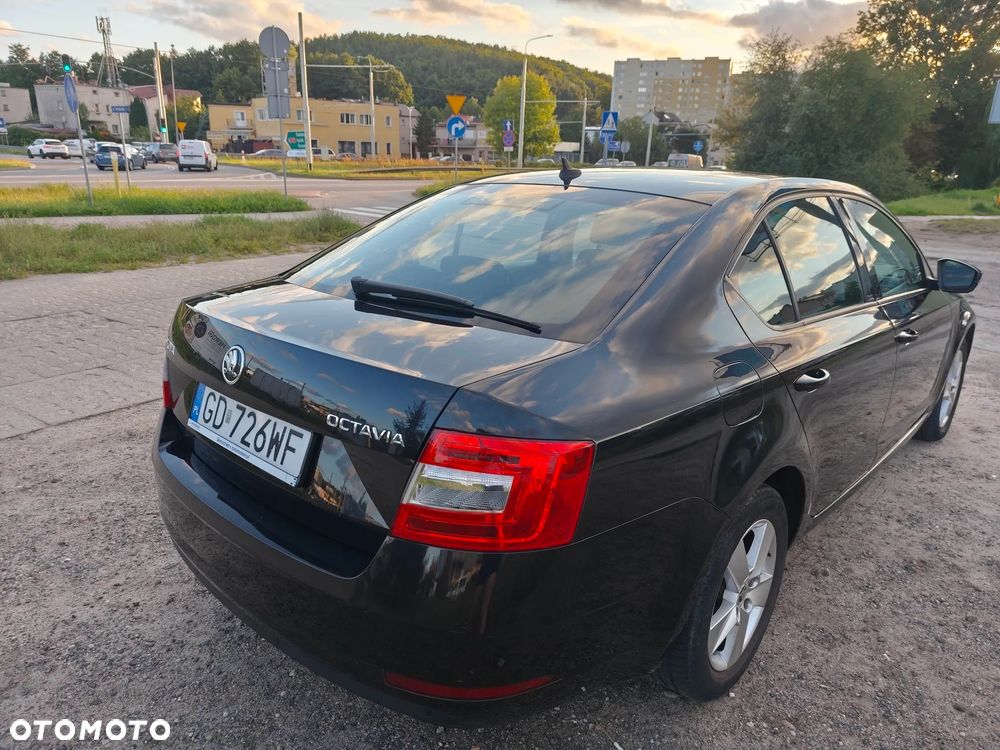 Skoda Octavia 1.6 TDI SCR Ambition - 2