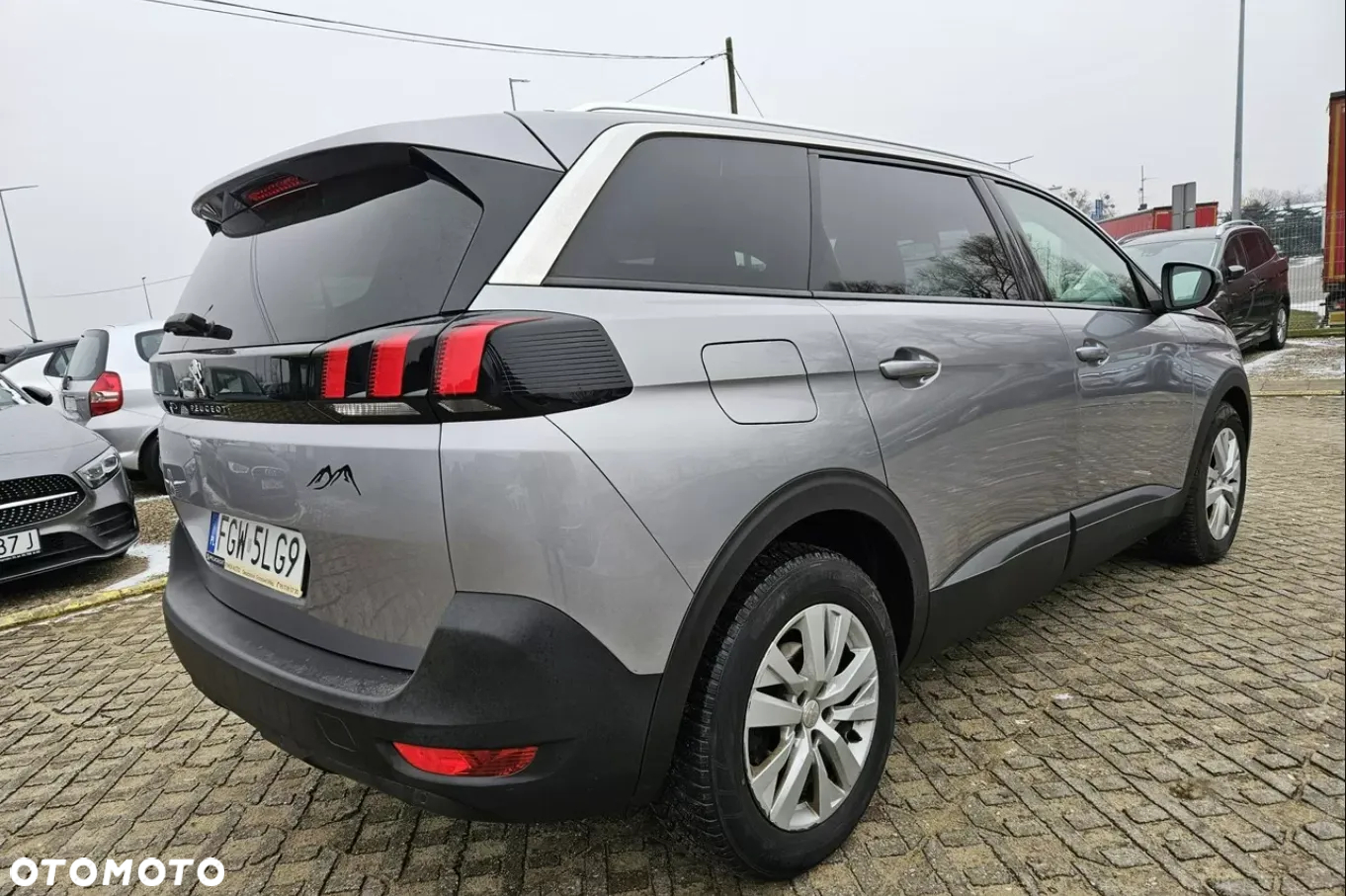 Peugeot 5008 1.5 BlueHDI Active S&S EAT8 - 3