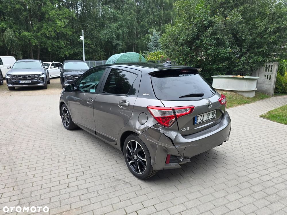 Toyota Yaris 1.5 Selection CVT - 6