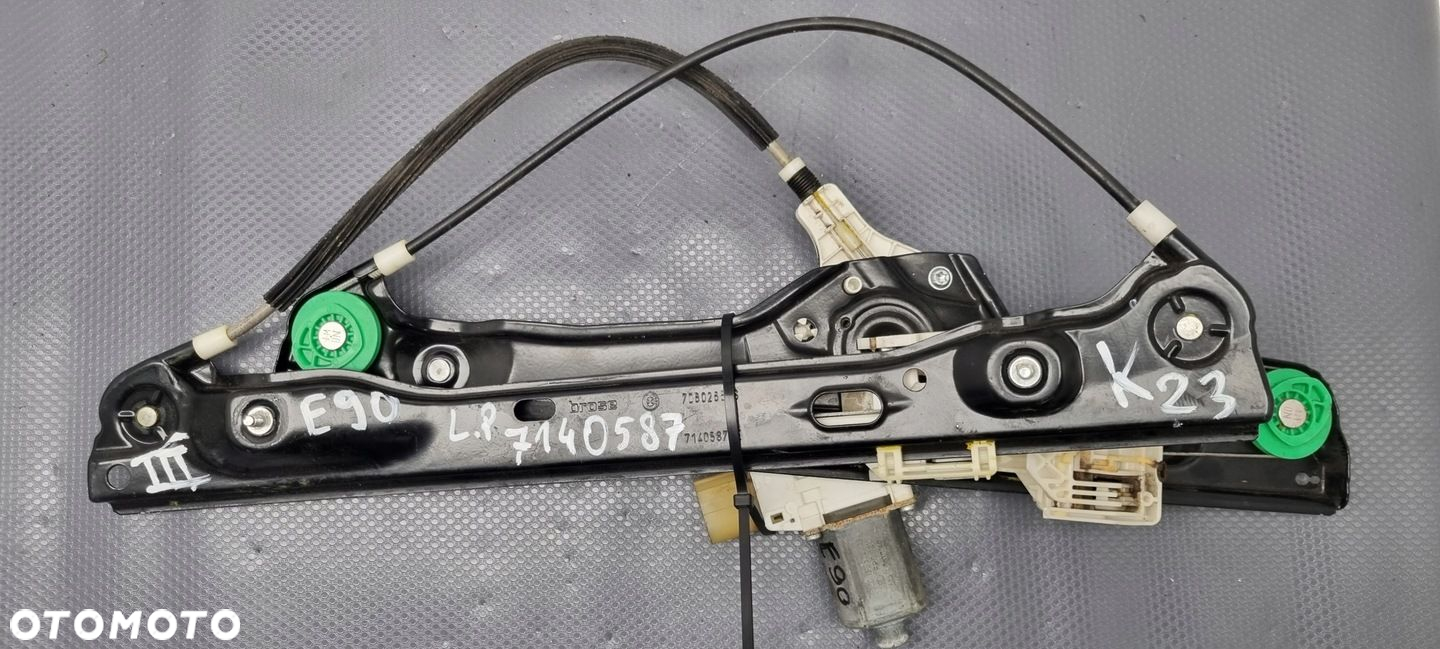 BMW E90 E91 PODNOŚNIK SZYBY LEWY PRZÓD 7140587 - 11