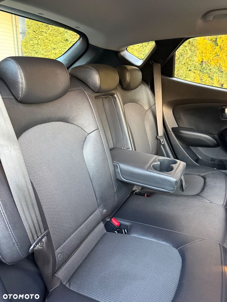 Hyundai ix35 1.7 CRDi 2WD blue Finale - 11