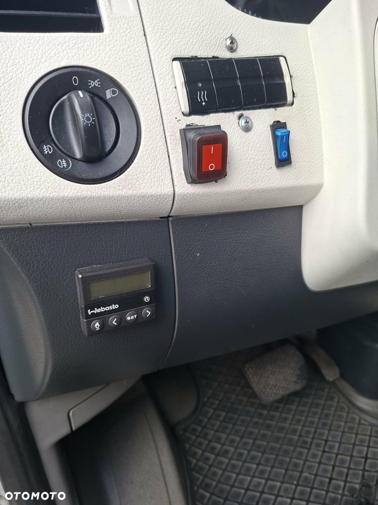Mercedes-Benz Sprinter - 10