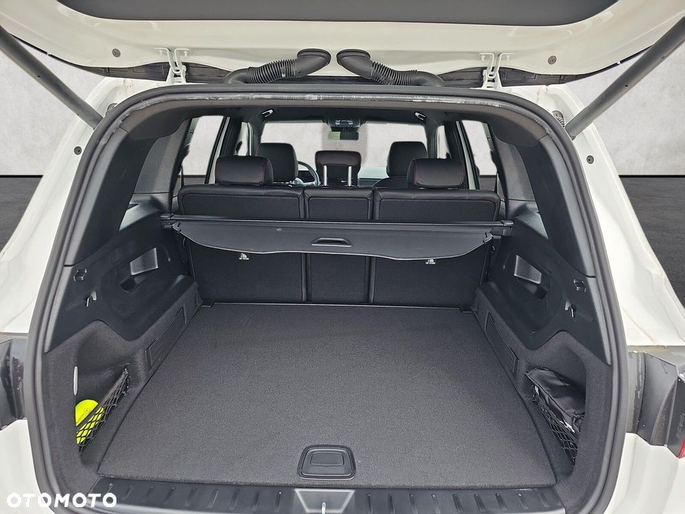 Mercedes-Benz GLB - 17
