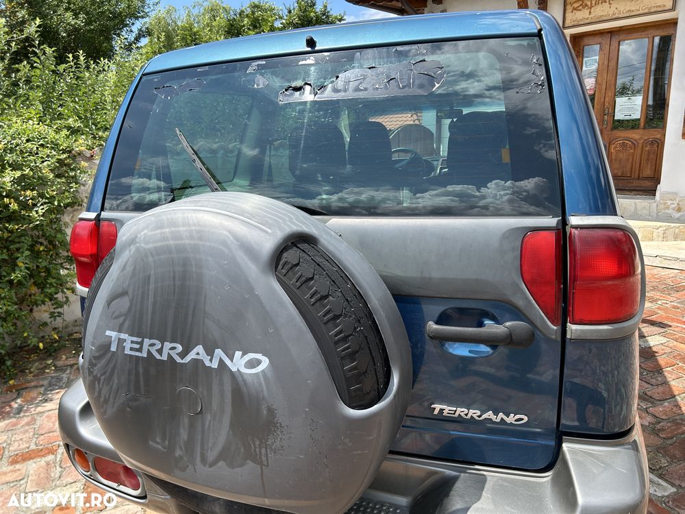 Nissan Terrano 3.0 TDI Luxury - 5