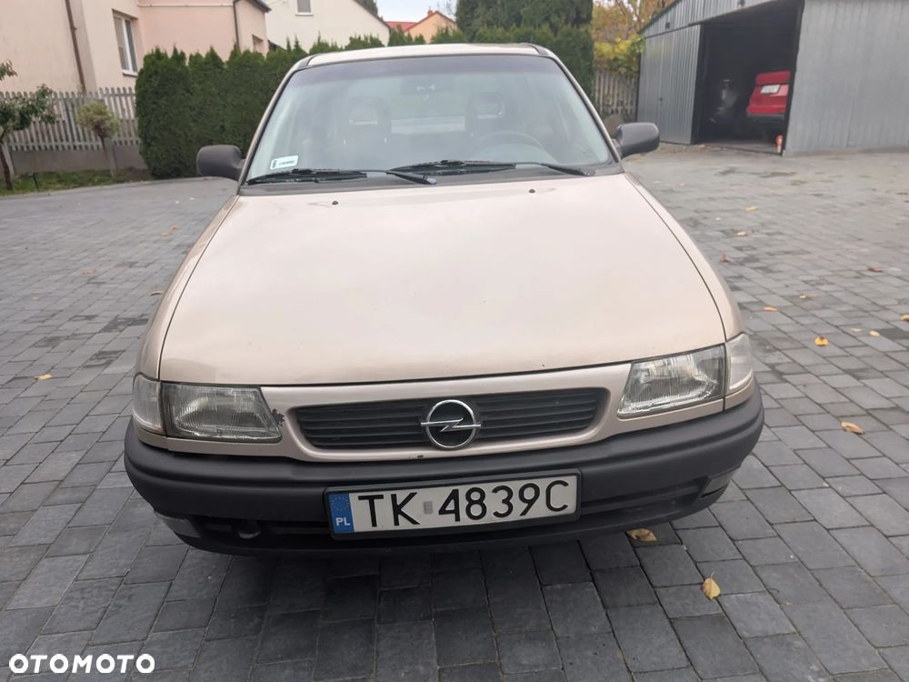 Opel Astra - 9