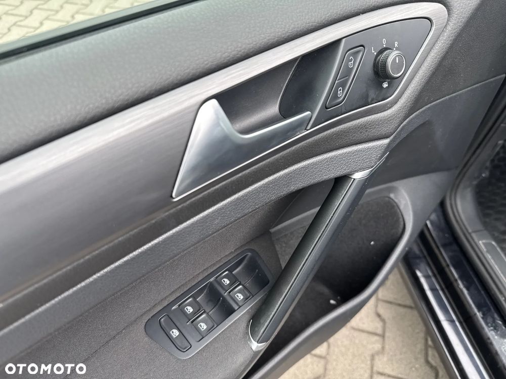 Volkswagen Golf 1.5 TSI BMT Comfortline DSG - 16