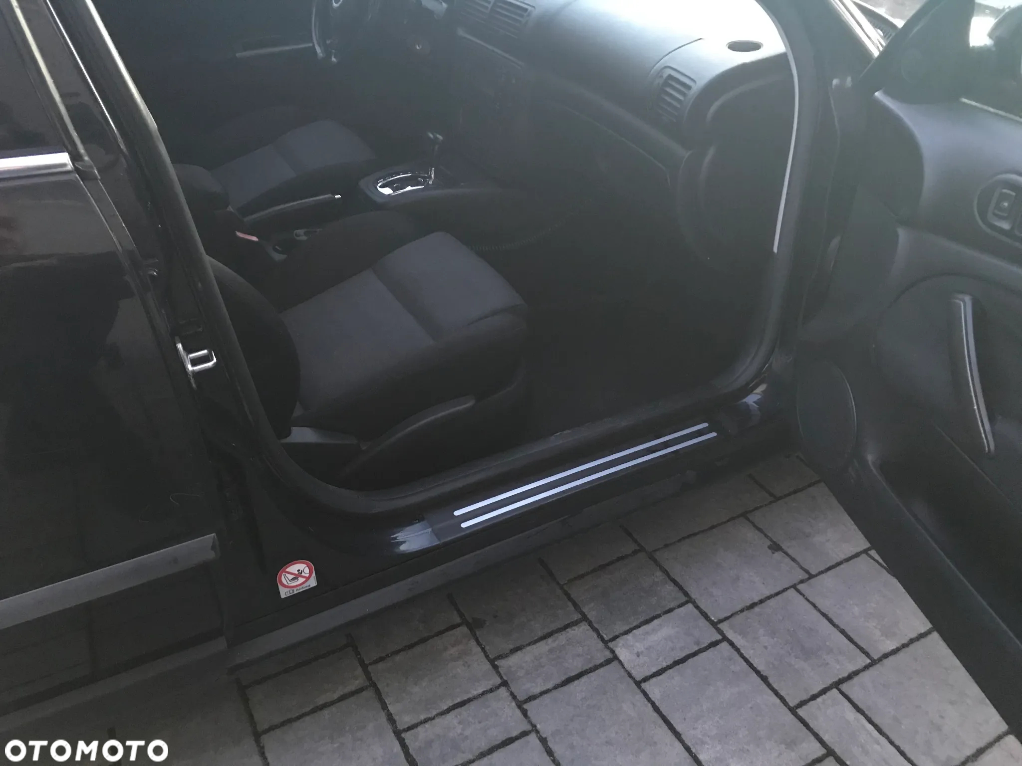 Volkswagen Passat - 10