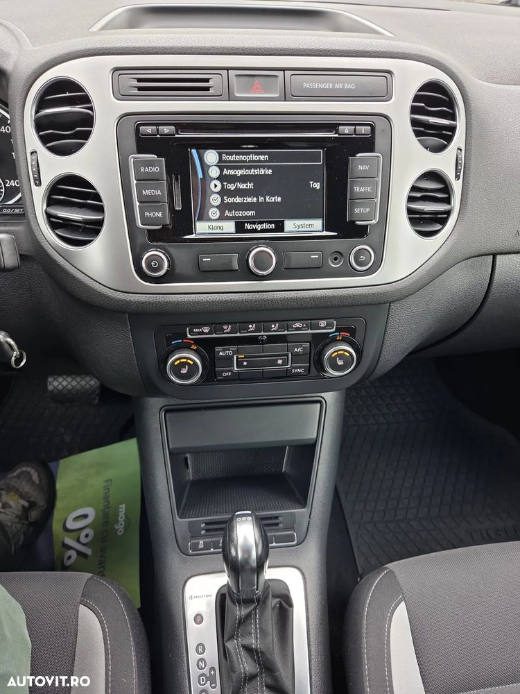 Volkswagen Tiguan 2.0 TDI DPF 4Motion BlueMotion Technology DSG Life - 12