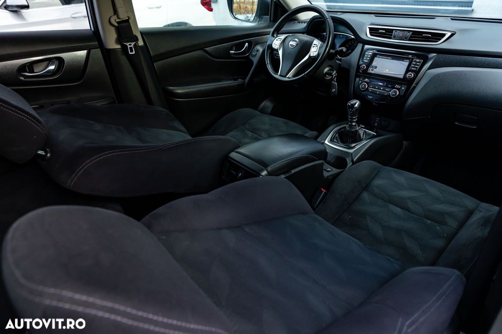 Nissan X-Trail 1.6 dCi ALL-MODE 4x4i N-Connecta - 27