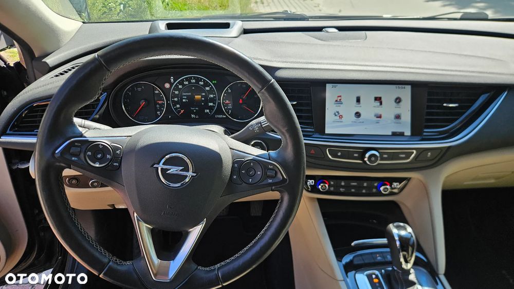 Opel Insignia CT 2.0 CDTI - 10