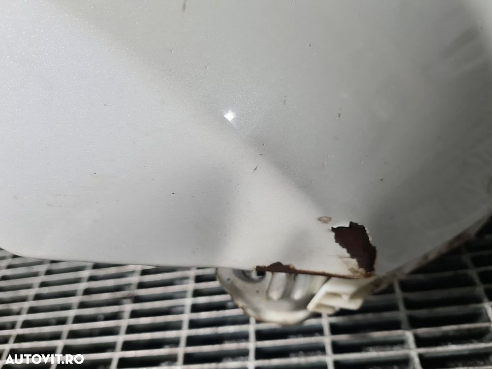 Aripa Dreapta Fata Suzuki Grand Vitara 2006 - 2012 4 Usi ALB (1091) LOVITA ȘI RUGINITA - 2