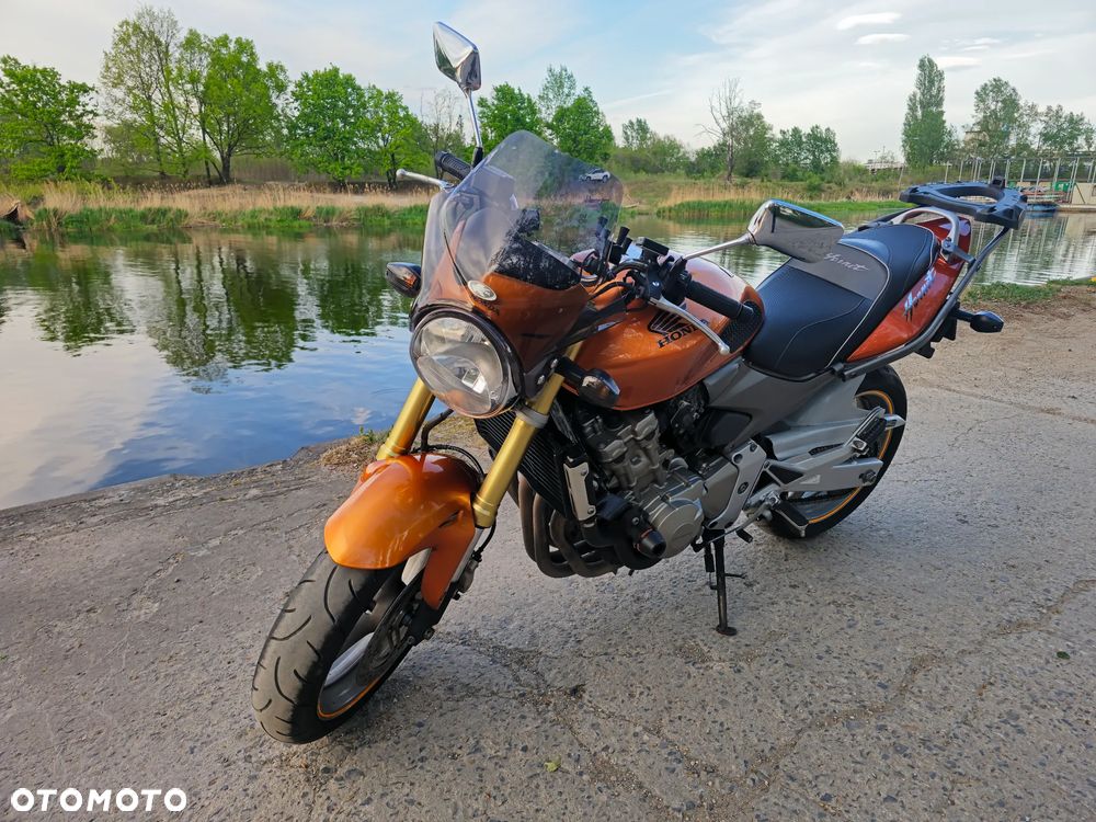 Honda CB - 1