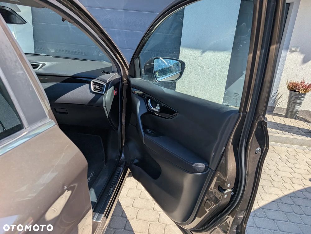 Nissan Qashqai - 15