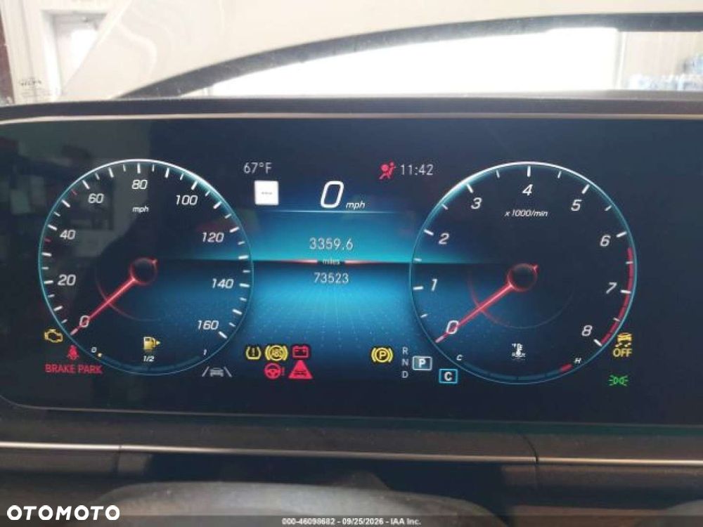 Mercedes-Benz GLE - 11
