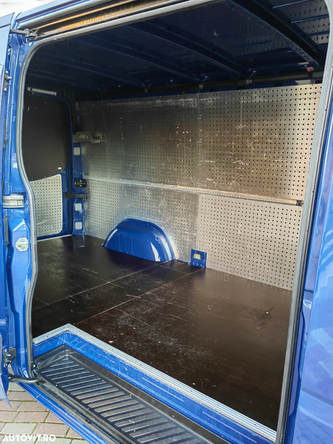 Mercedes-Benz Sprinter - 21