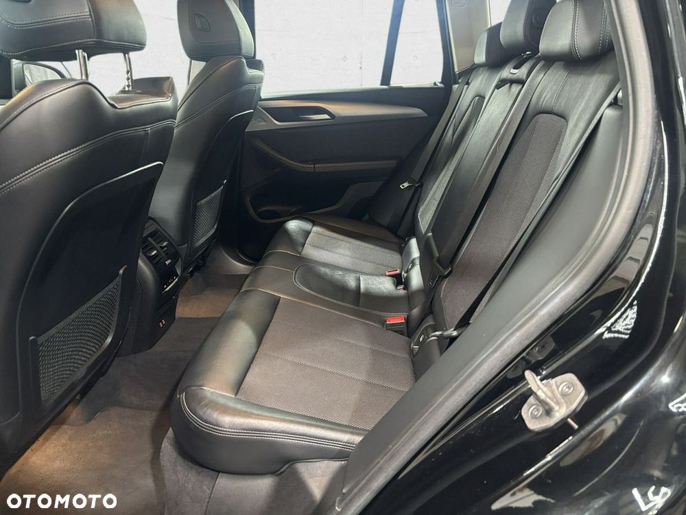 BMW X3 - 22