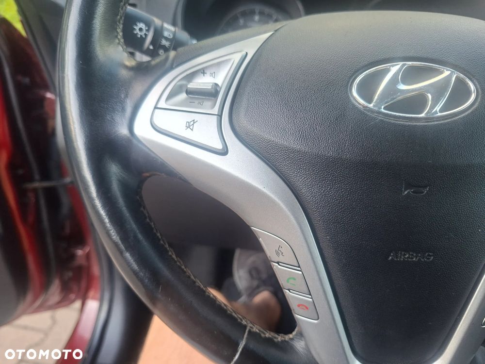 Hyundai ix20 1.4 blue Passion - 24