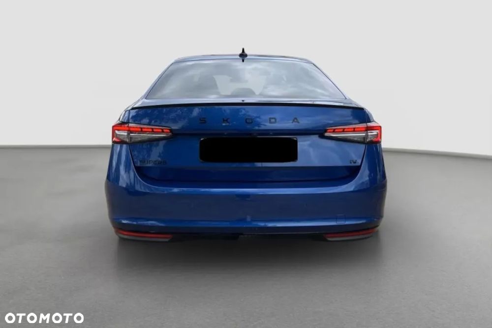 Skoda Superb 1.5 TSI Plug-in Hybrid Sportline DSG - 6