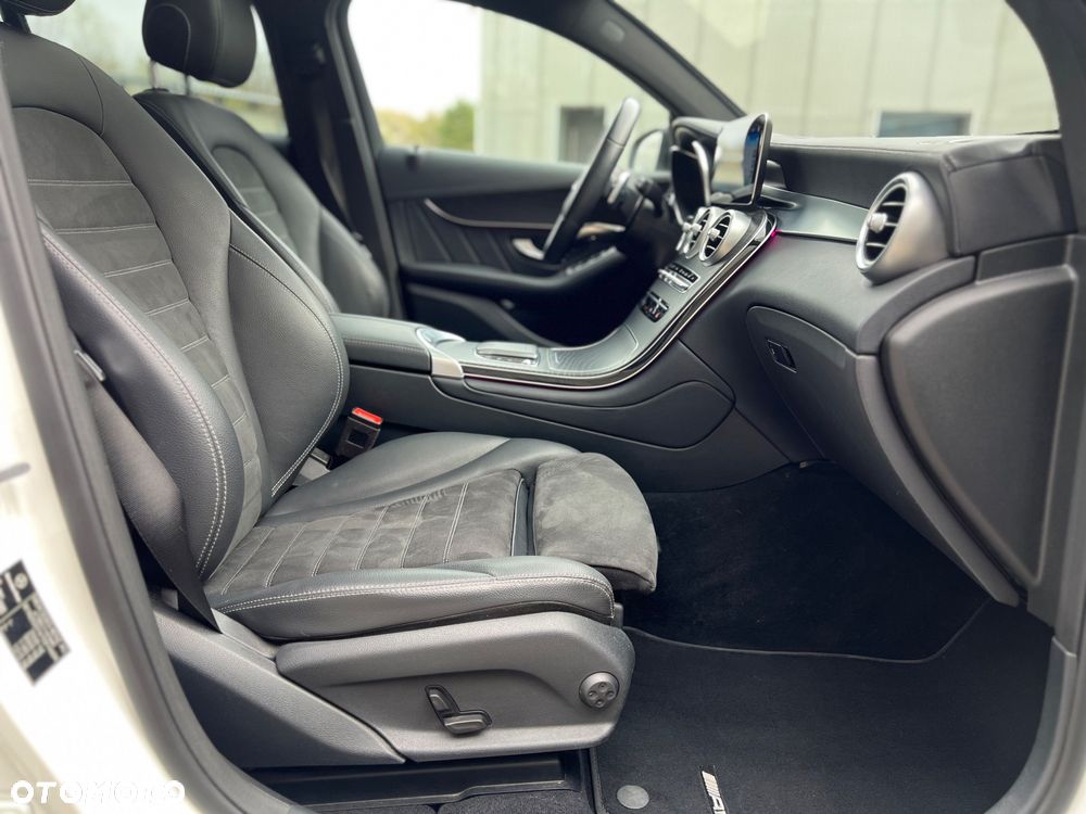 Mercedes-Benz GLC 220 d 4-Matic - 30