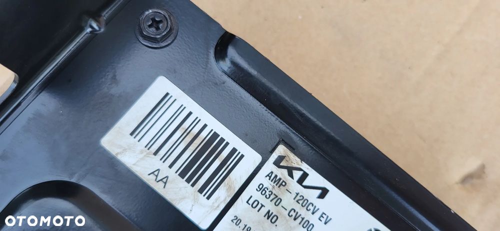 WZMACNIACZ KIA EV6 96370-CV100 - 5