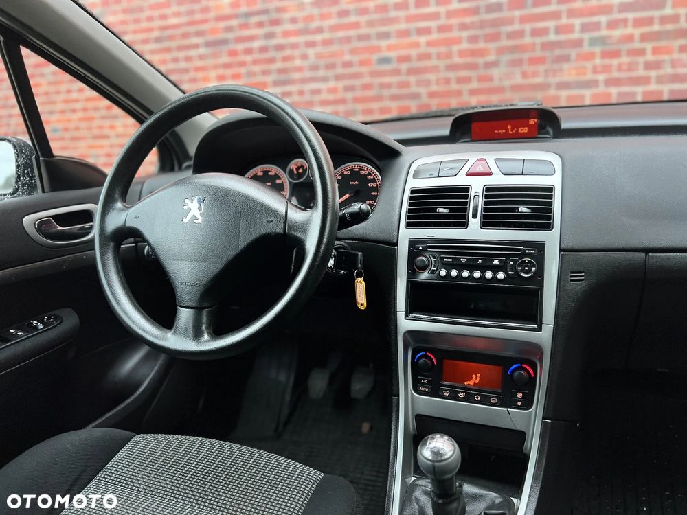 Peugeot 307 - 7