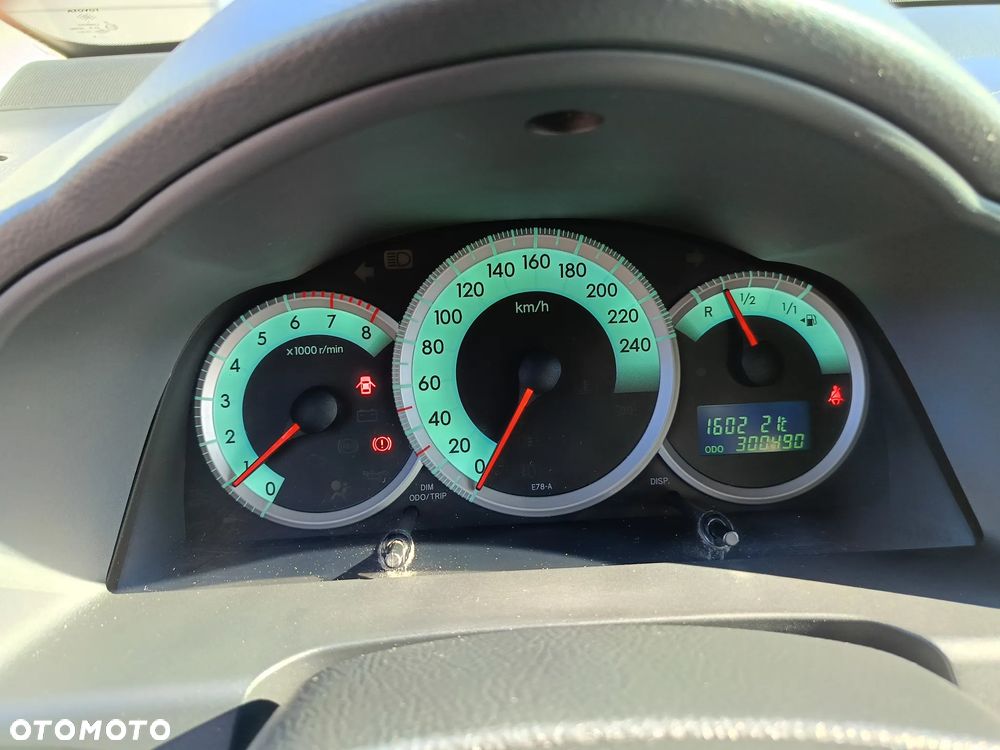 Toyota Corolla Verso 1.8 Prestige 7os - 10