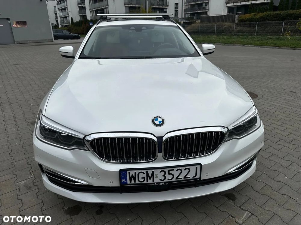 BMW Seria 5 530d Luxury Line - 2