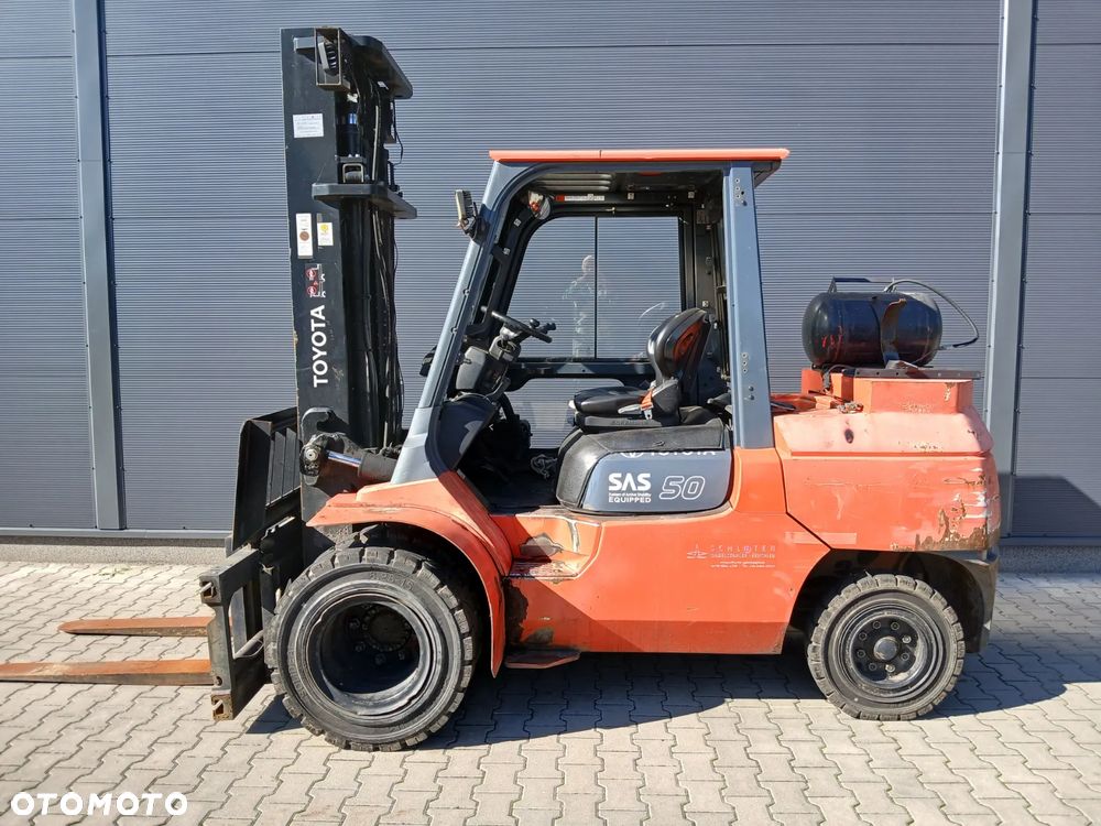 Toyota 02-7FGA45 - 9