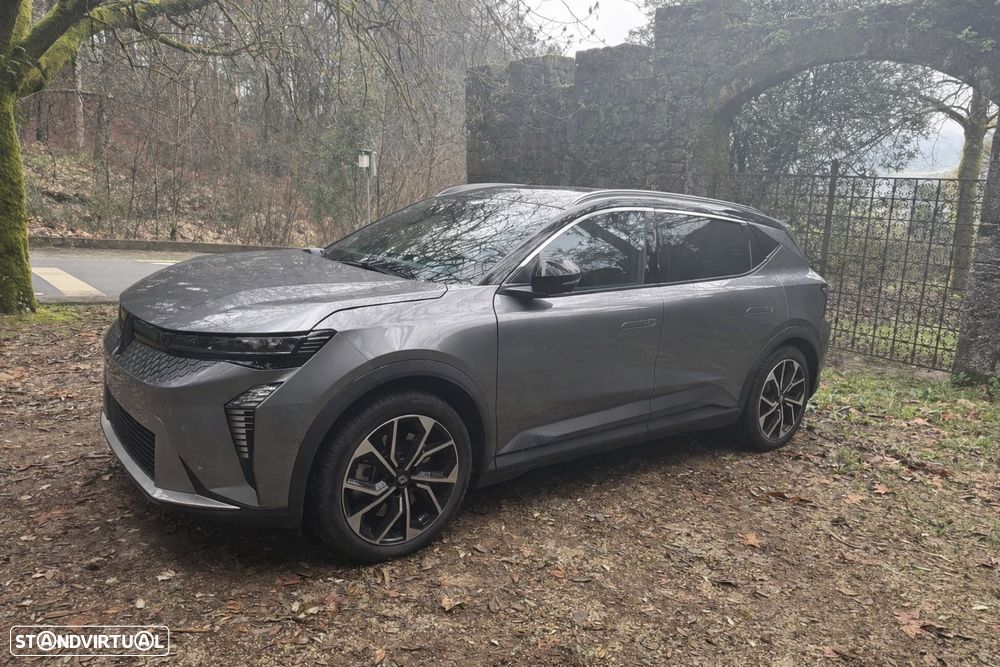 Renault Scénic E-Tech 220 Long Range Techno - 2