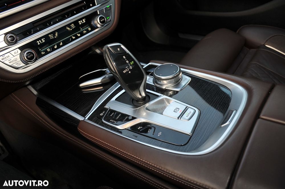 BMW Seria 7 750Ld xDrive - 17