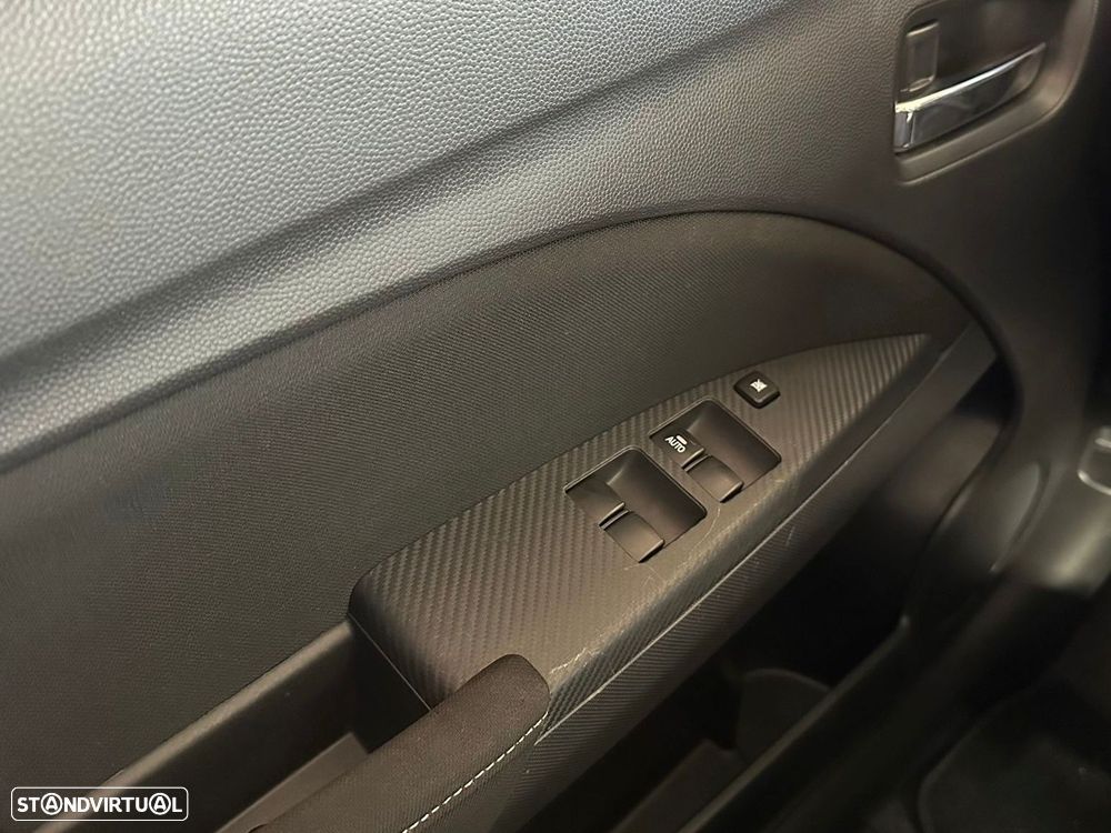 Mitsubishi Space Star 1.2 Intense - 12