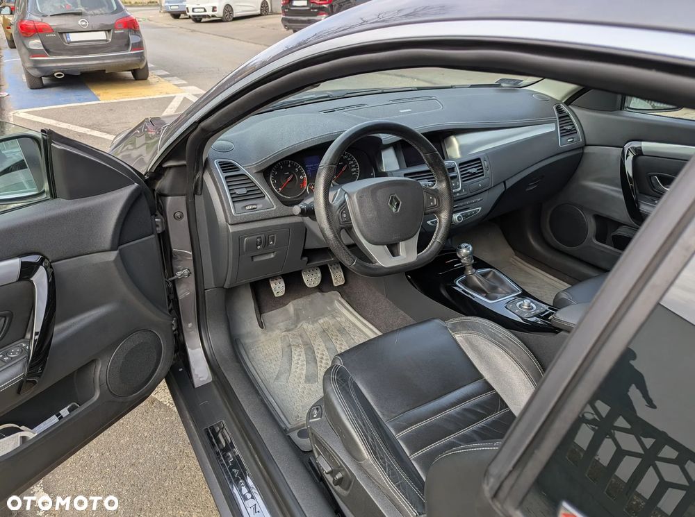 Renault Laguna 2.0T GT - 6