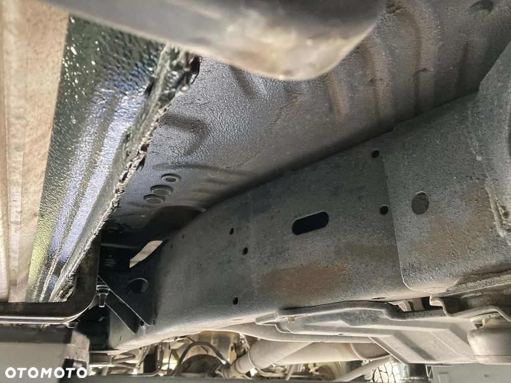 Nissan Patrol 2.8 TDI - 19