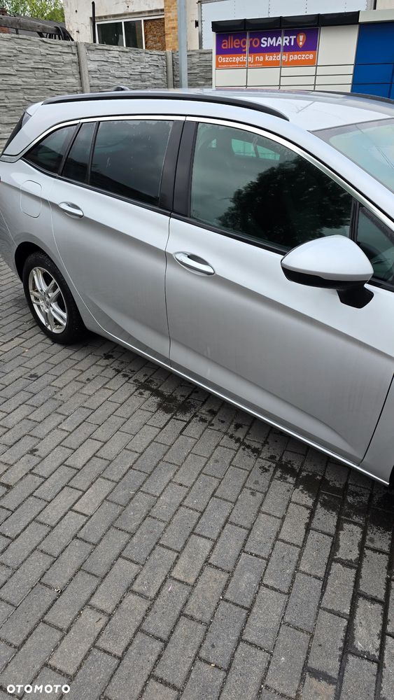 Opel Astra - 3