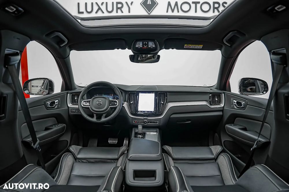 Volvo XC 60 Recharge T6 Twin Engine eAWD R-Design Expression - 2