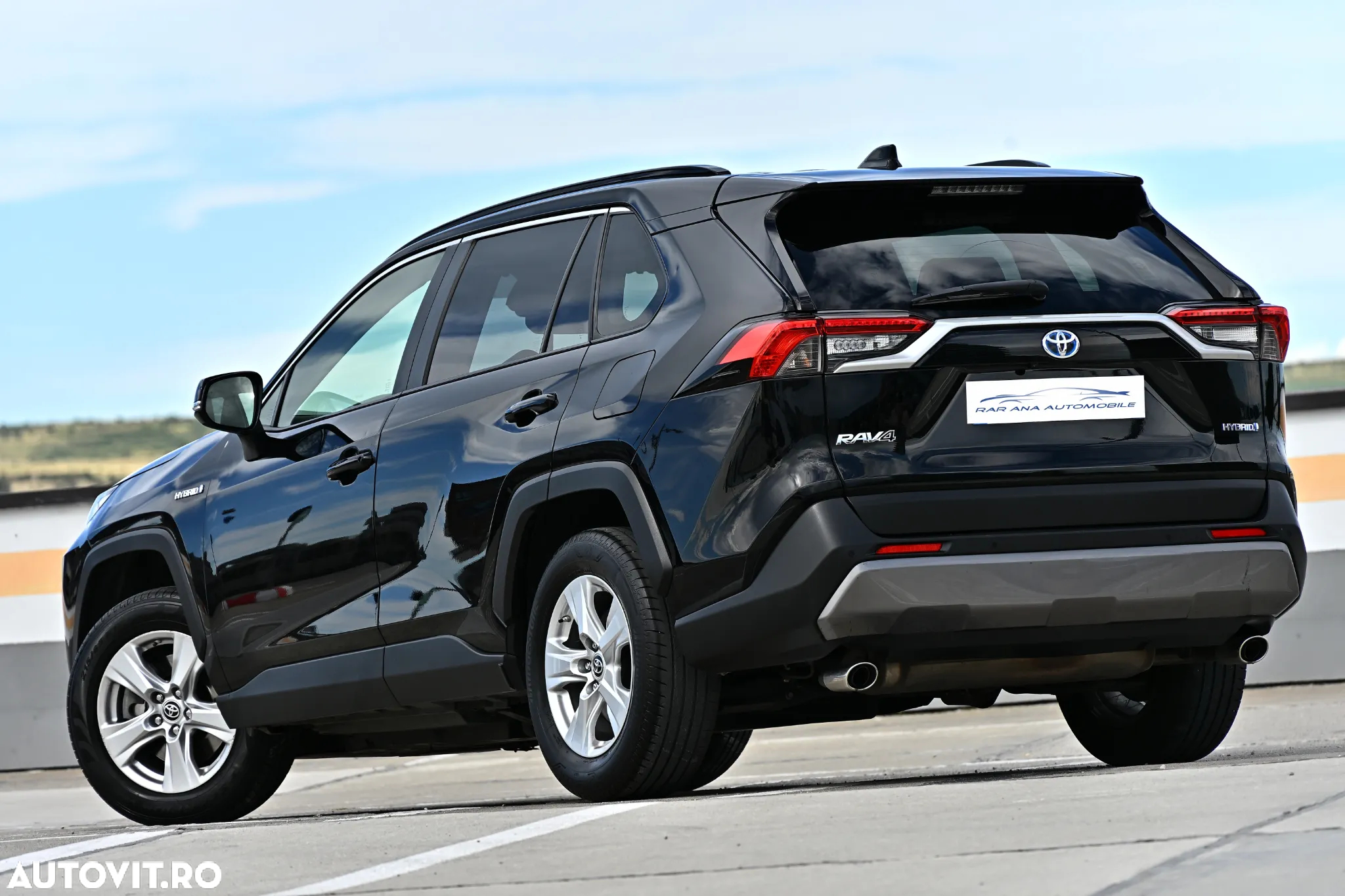 Toyota RAV4 2.5 4x2 Hybrid Business Edition - 4
