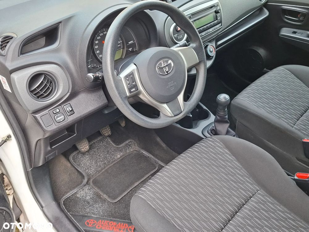 Toyota Yaris 1.0 VVT-i Cool Edition - 11