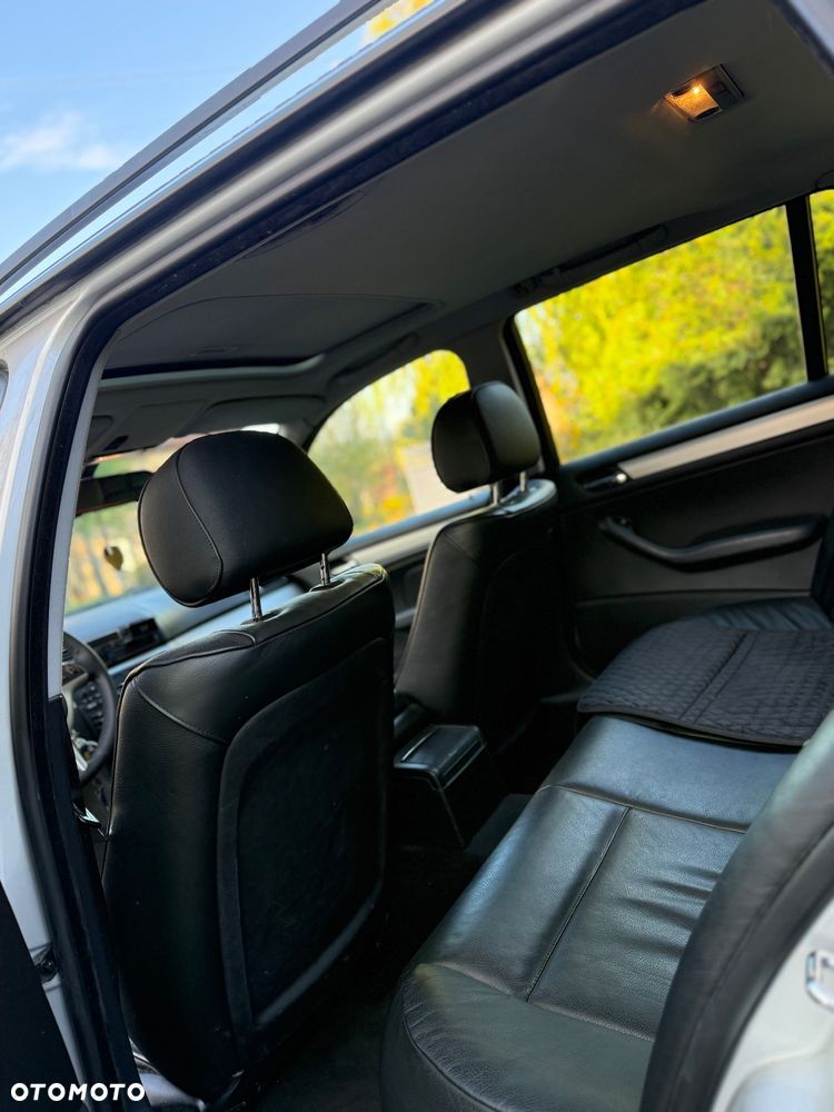 BMW Seria 3 - 10