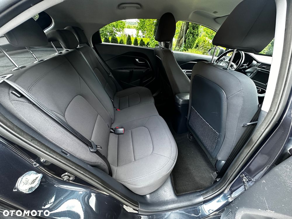 Kia Rio 1.2 Dream Team Edition - 7