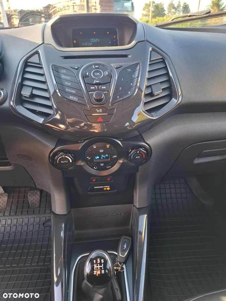 Ford EcoSport 1.5 EcoBlue TITANIUM - 23