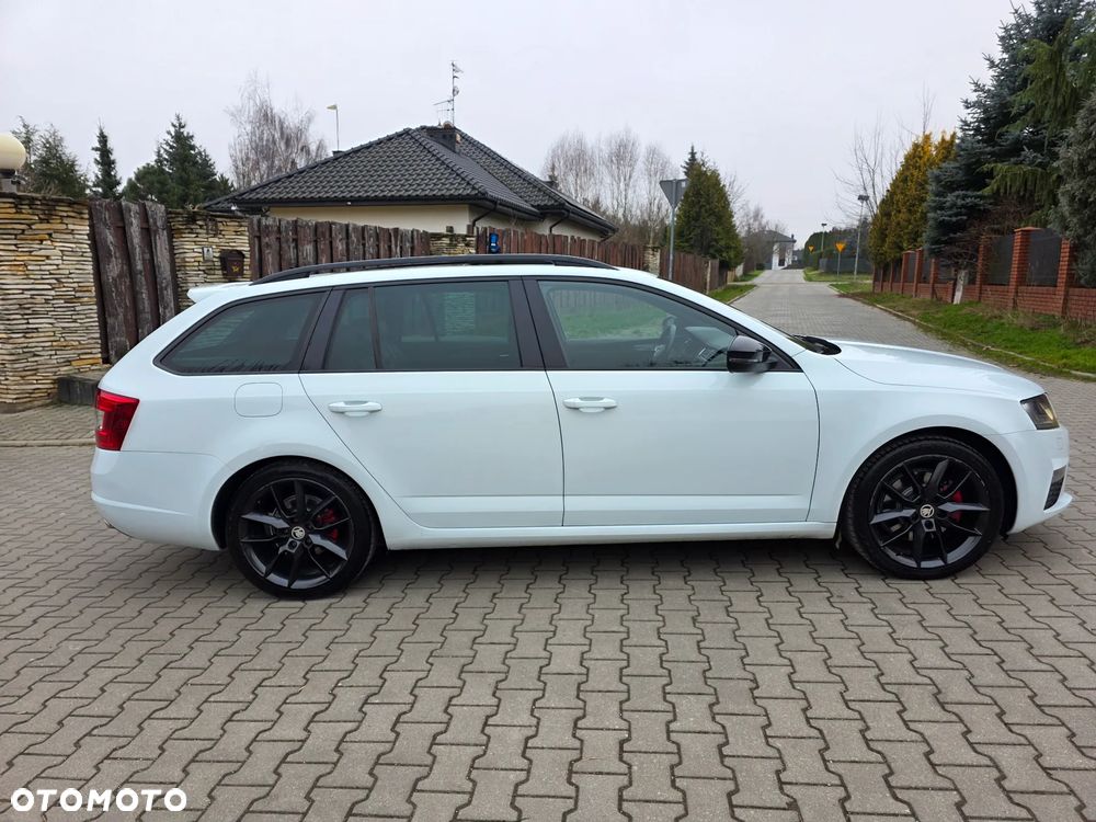 Skoda Octavia 2.0 TDI 4x4 DSG RS - 27